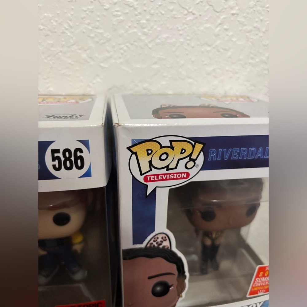 Funko Pop Riverdale Collection pre loved - Picture 8 of 8